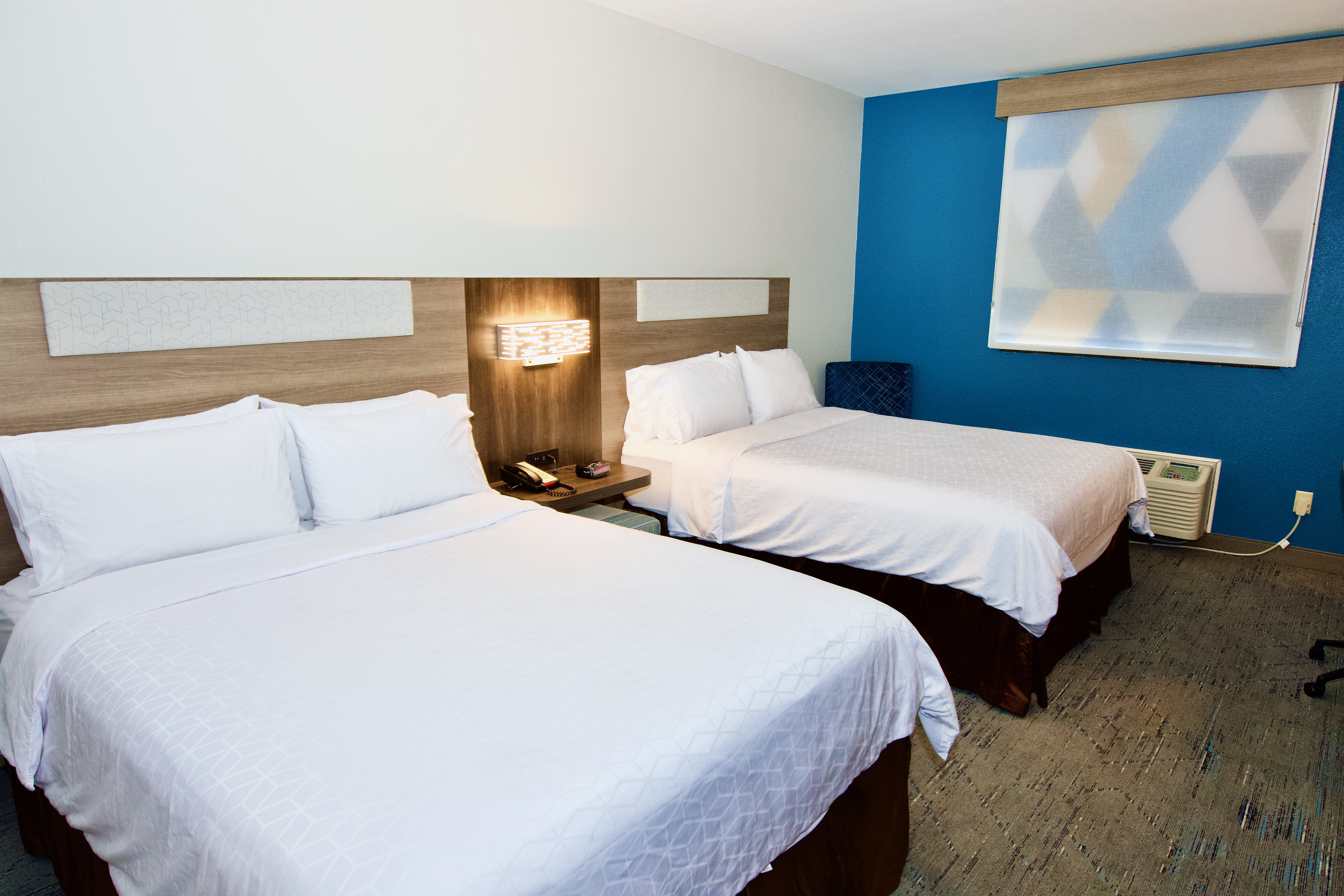 holiday inn express hotel and suites st charles by ihg