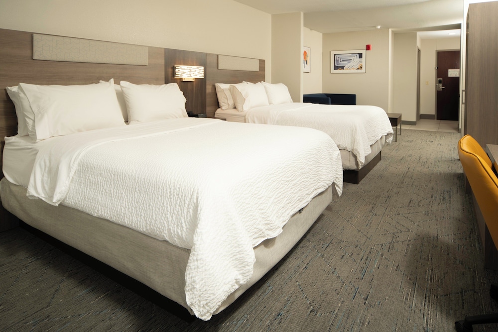 holiday inn express hotel and suites st charles by ihg