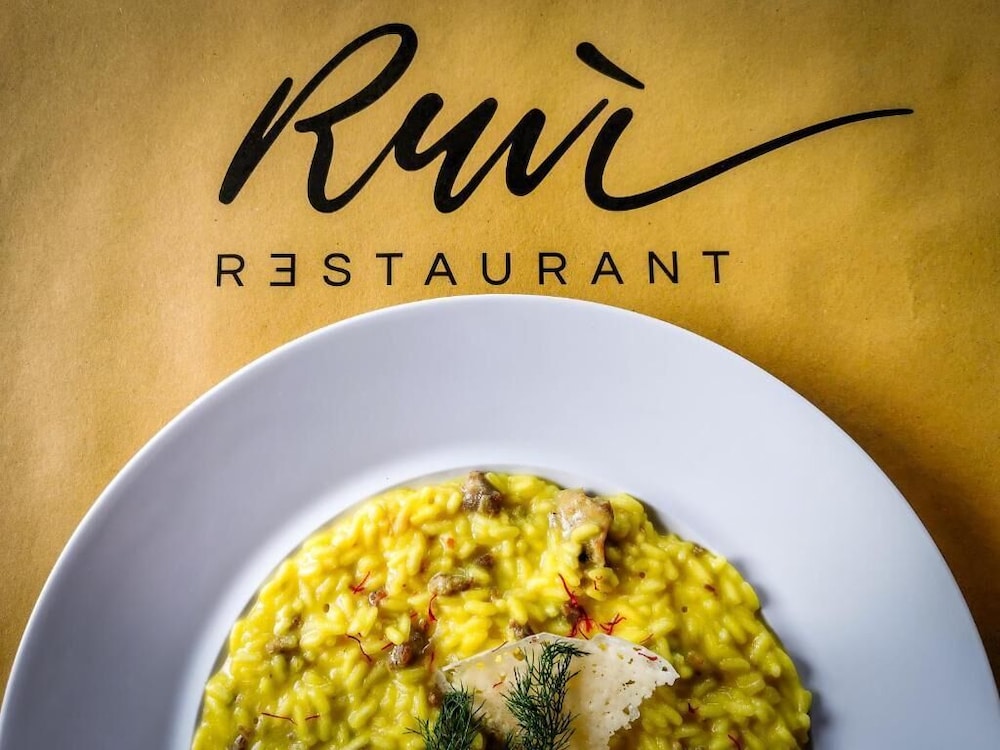 santoro country house