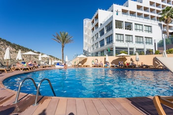 palladium hotel cala llonga adults only