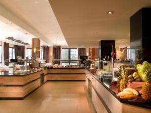 Palladium Hotel Cala Llonga - Adults Only,In Cala Llonga,4 star
