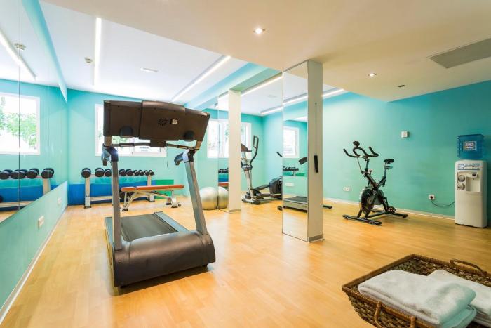 palladium hotel cala llonga adults only