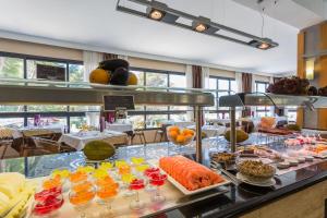 palladium hotel cala llonga adults only