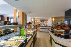 palladium hotel cala llonga adults only