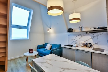 hotel and spa face a la mer