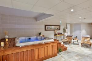 merville franceville plage