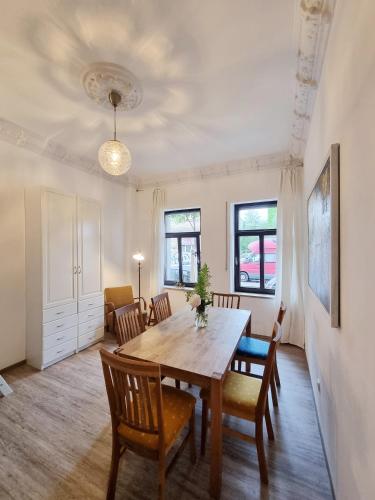 lollis homestay hostel