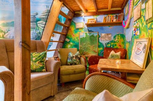 lollis homestay hostel