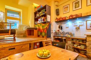 lollis homestay hostel