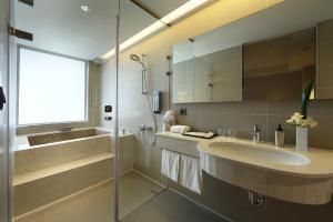 just sleep kaohsiung zhongzheng