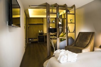 Just Sleep Kaohsiung Zhongzheng,Lingya>>Kaohsiung,4 star