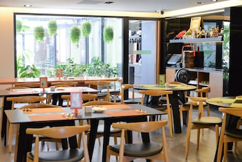 just sleep kaohsiung zhongzheng