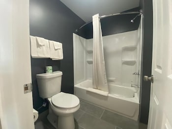 relax inn plaquemine