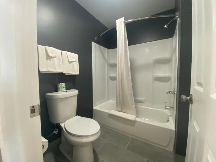 relax inn plaquemine