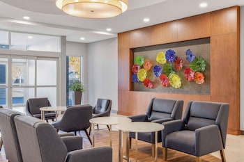 homewood suites by hilton winnipeg airport polo park mb