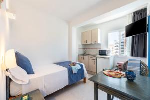 aparhotel vibra central city adults only