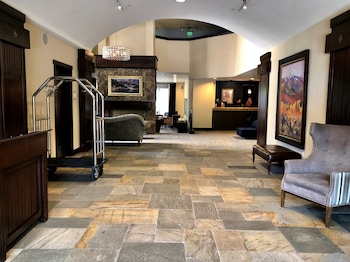 manor vail lodge