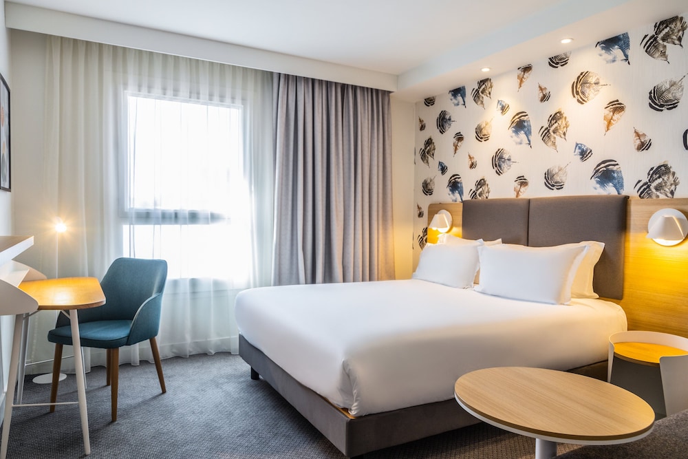 holiday inn perpignan by ihg