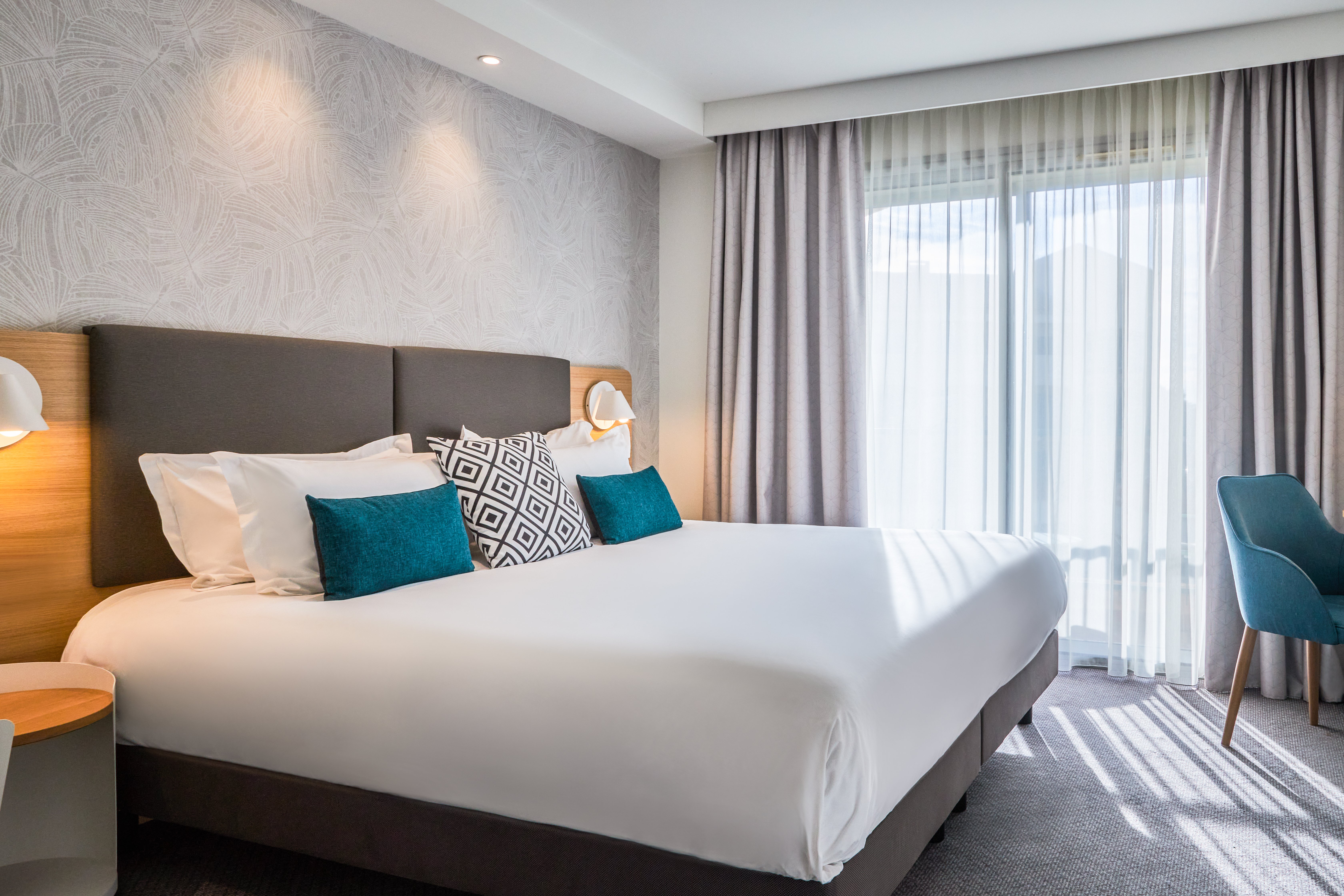 holiday inn perpignan by ihg