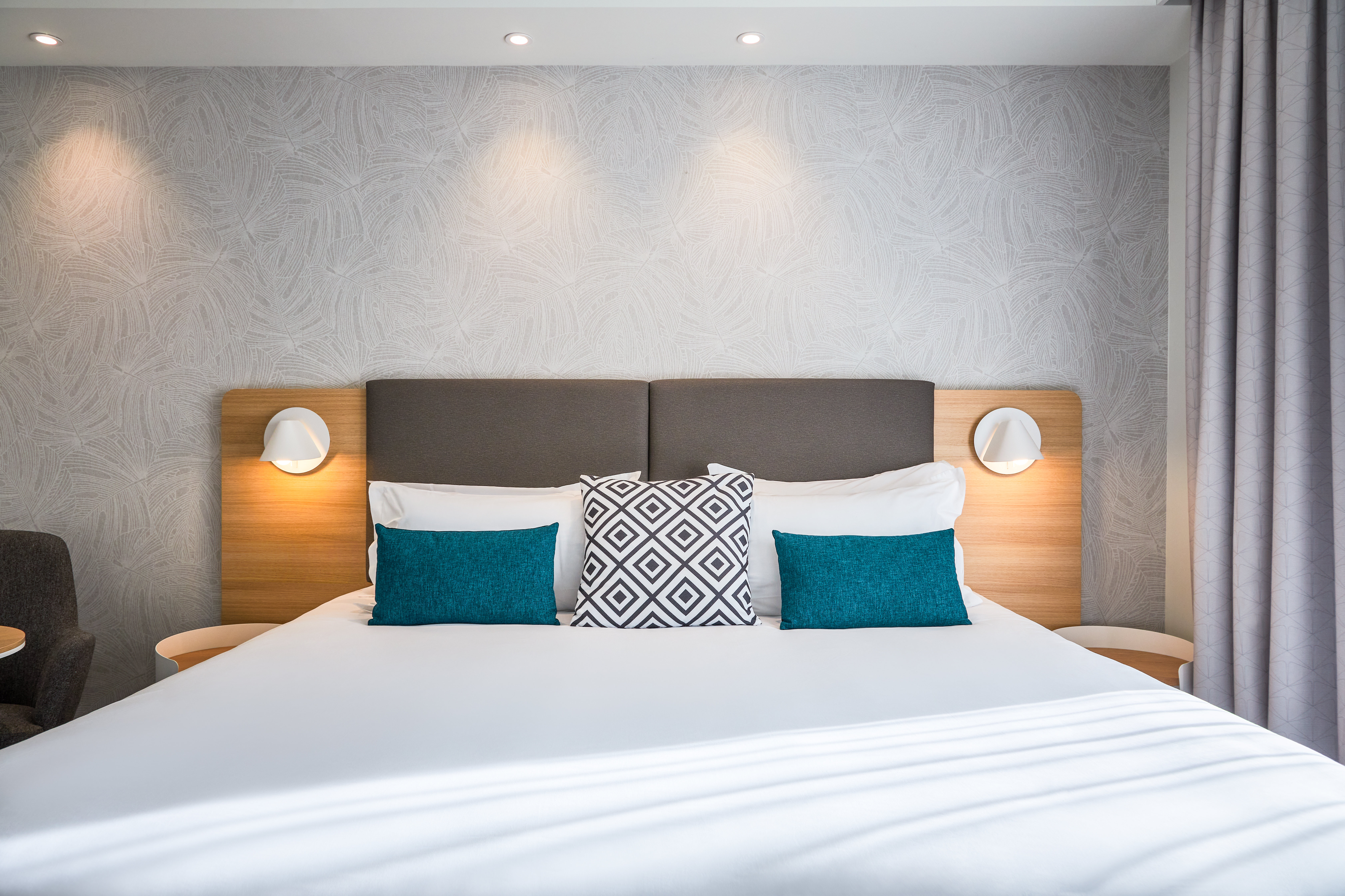 holiday inn perpignan by ihg