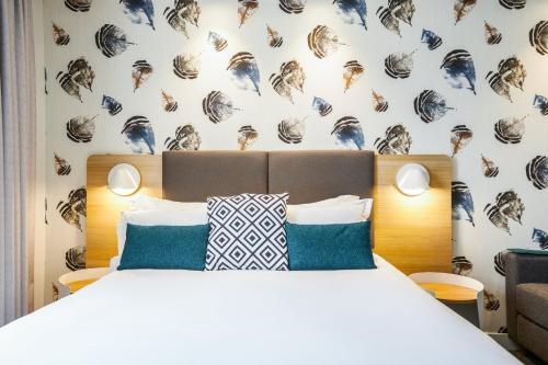 holiday inn perpignan by ihg