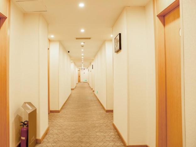 greentree inn shanghai songjiang songdong business hotel