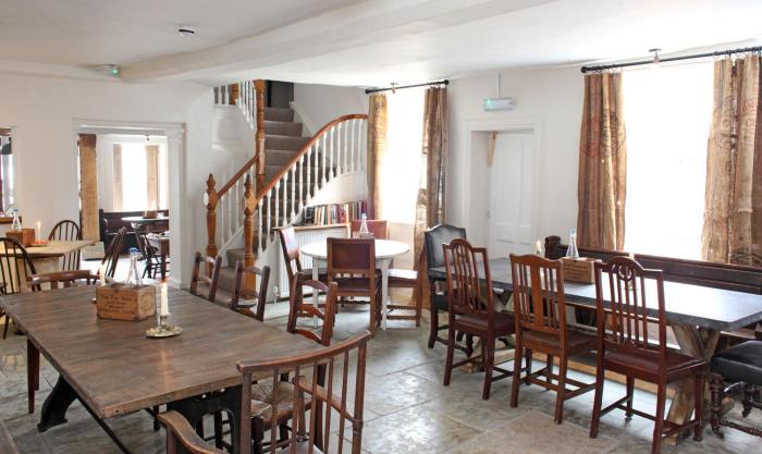 black lion court
