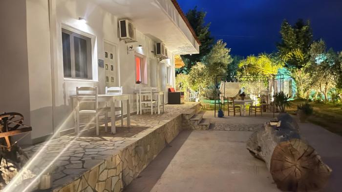 rida village ksamil island