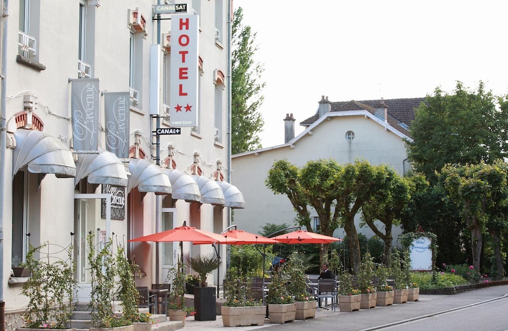 new providence hotel