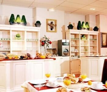 new providence hotel