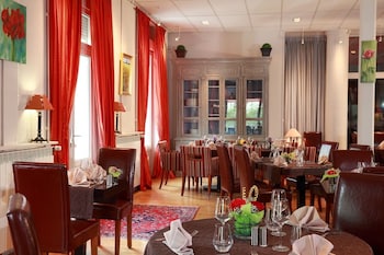 new providence hotel