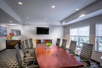 towneplace suites by marriott baltimore bwi airport