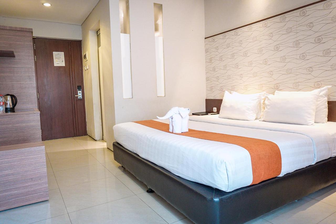 andelir hotel simpang lima semarang