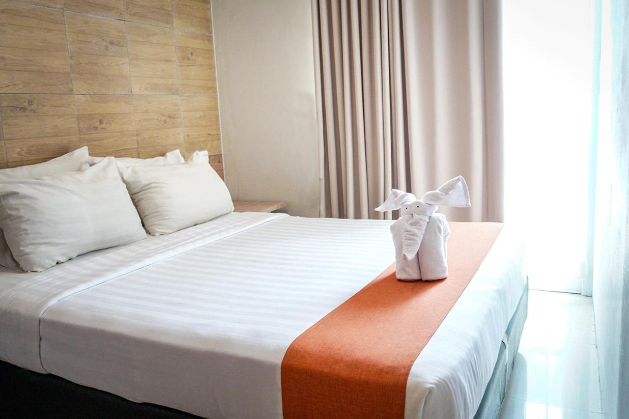 andelir hotel simpang lima semarang