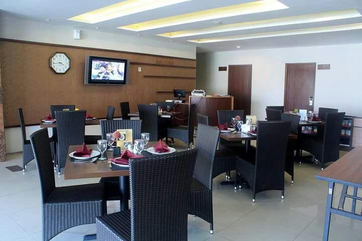andelir hotel simpang lima semarang