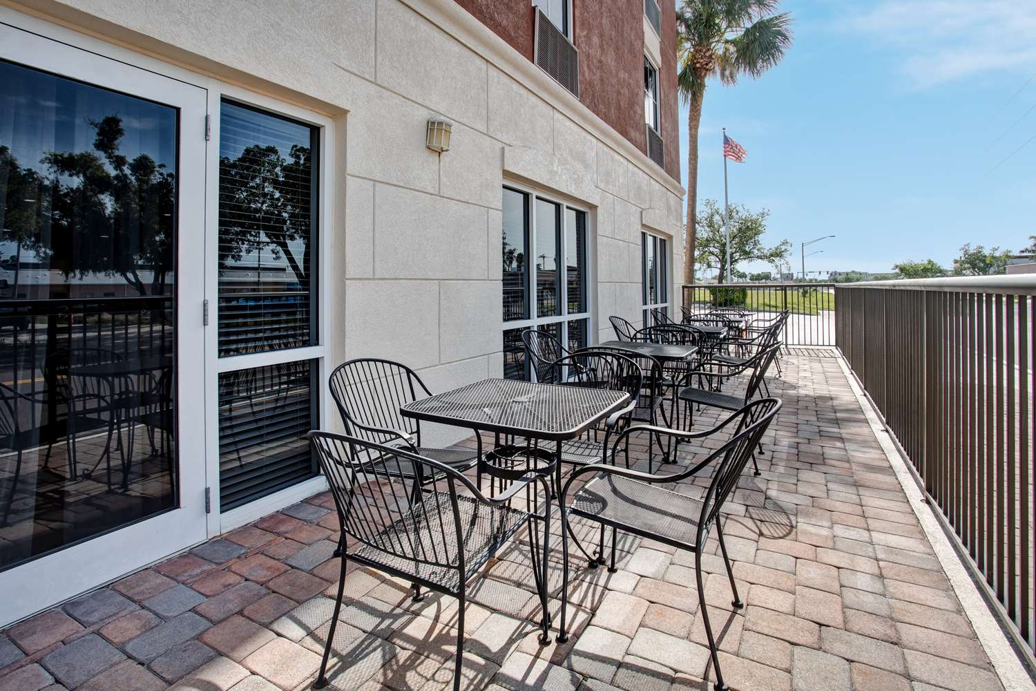 hampton inn and suites cape coral fort myers area fl