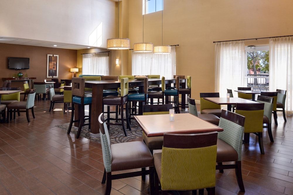 hampton inn and suites cape coral fort myers area fl