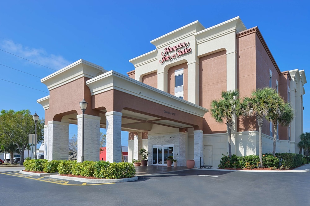 hampton inn and suites cape coral fort myers area fl