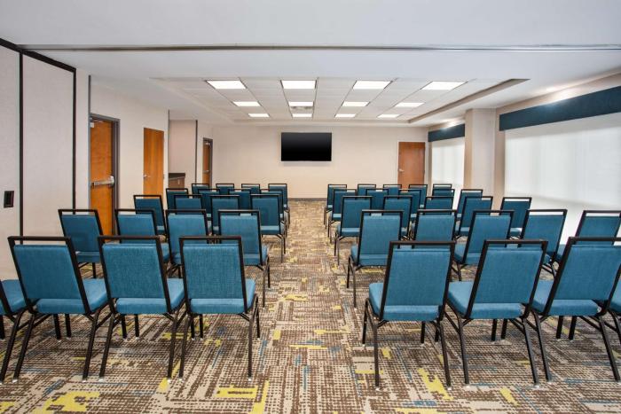 hampton inn and suites cape coral fort myers area fl