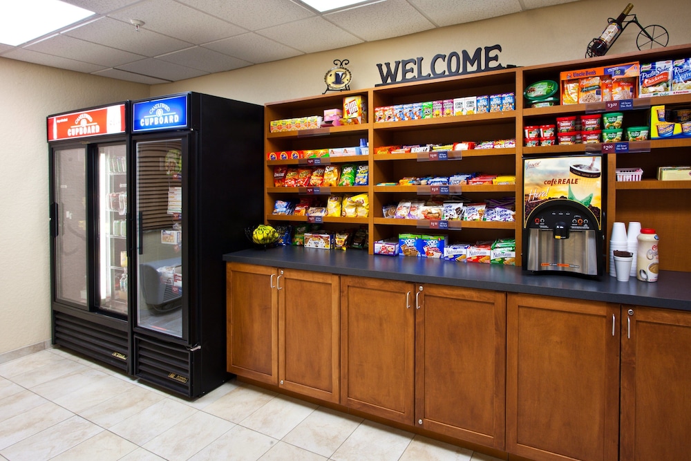candlewood suites ft myers i 75 an ihg hotel