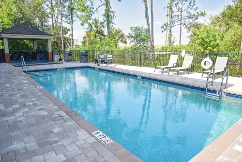 candlewood suites ft myers i 75 an ihg hotel