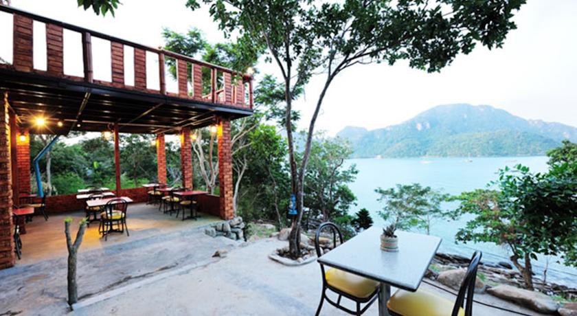 phuphaya seaview resort adults only