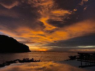 phuphaya seaview resort adults only