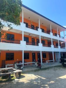 sea breeze backpacker