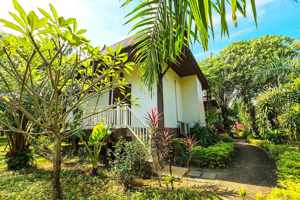 lanta klong nin beach resort