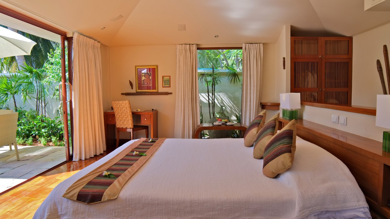 the sunset beach resort and spa taling ngam