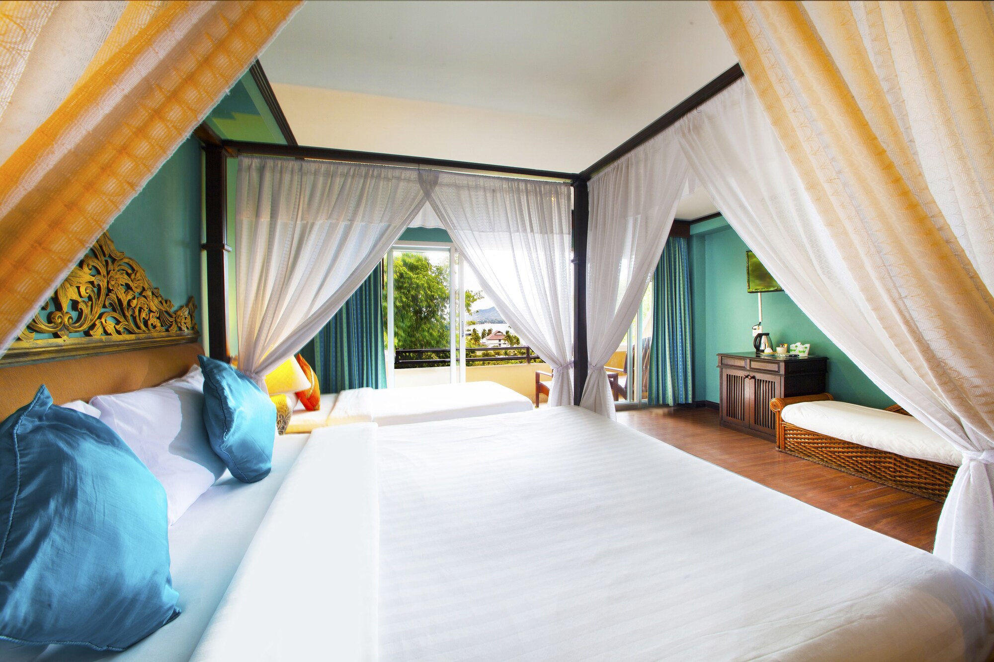 the fair house beach resort and hotel