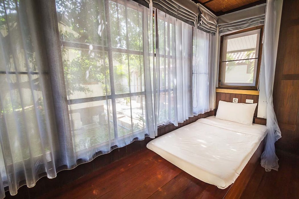 coco palm beach resort