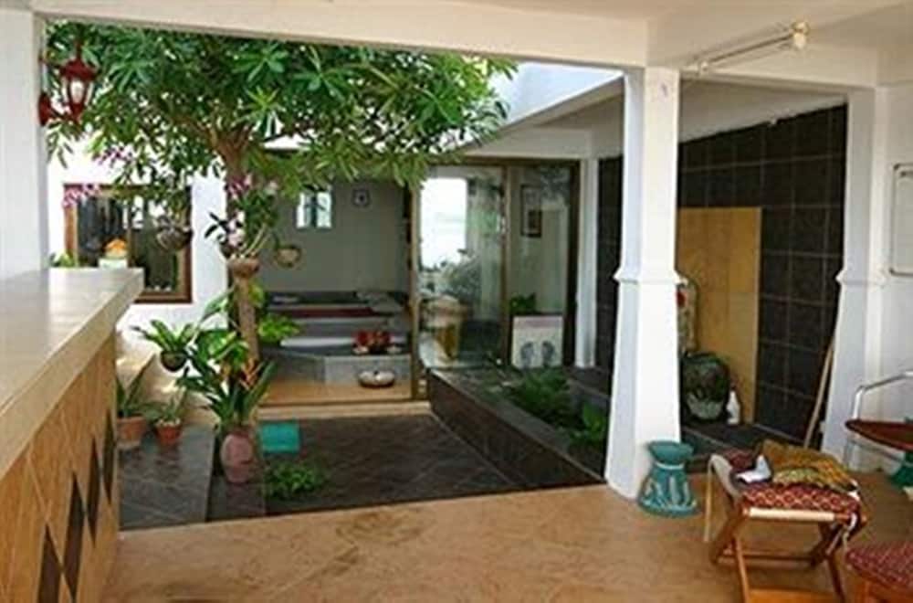 pinnacle samui resort sha plus