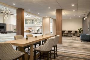 doubletree by hilton fort worth south